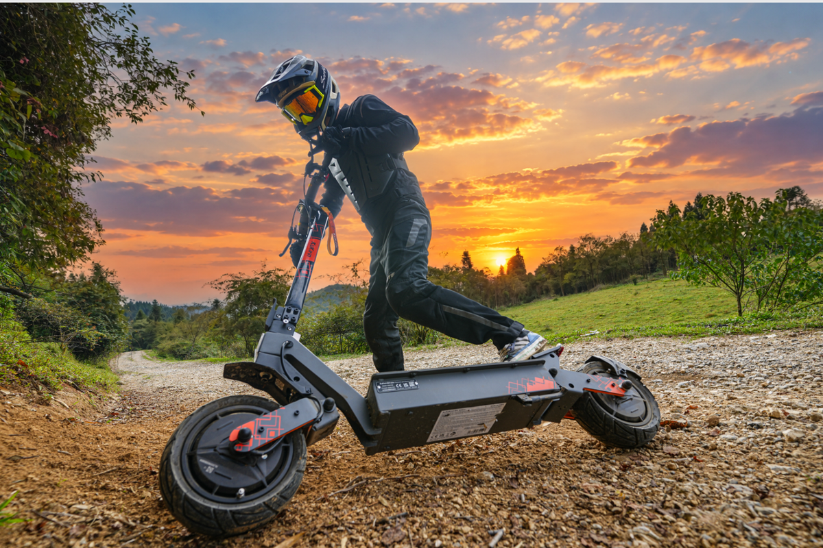 KuKirin G4 Ultra Dual Motor Electric Scooter | 70km/h Max Speed & 1200Wh High-Capacity Battery KUKIRIN EU